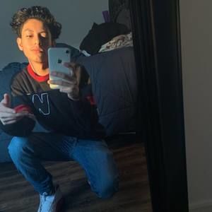 Meet your Posher, Oswaldo